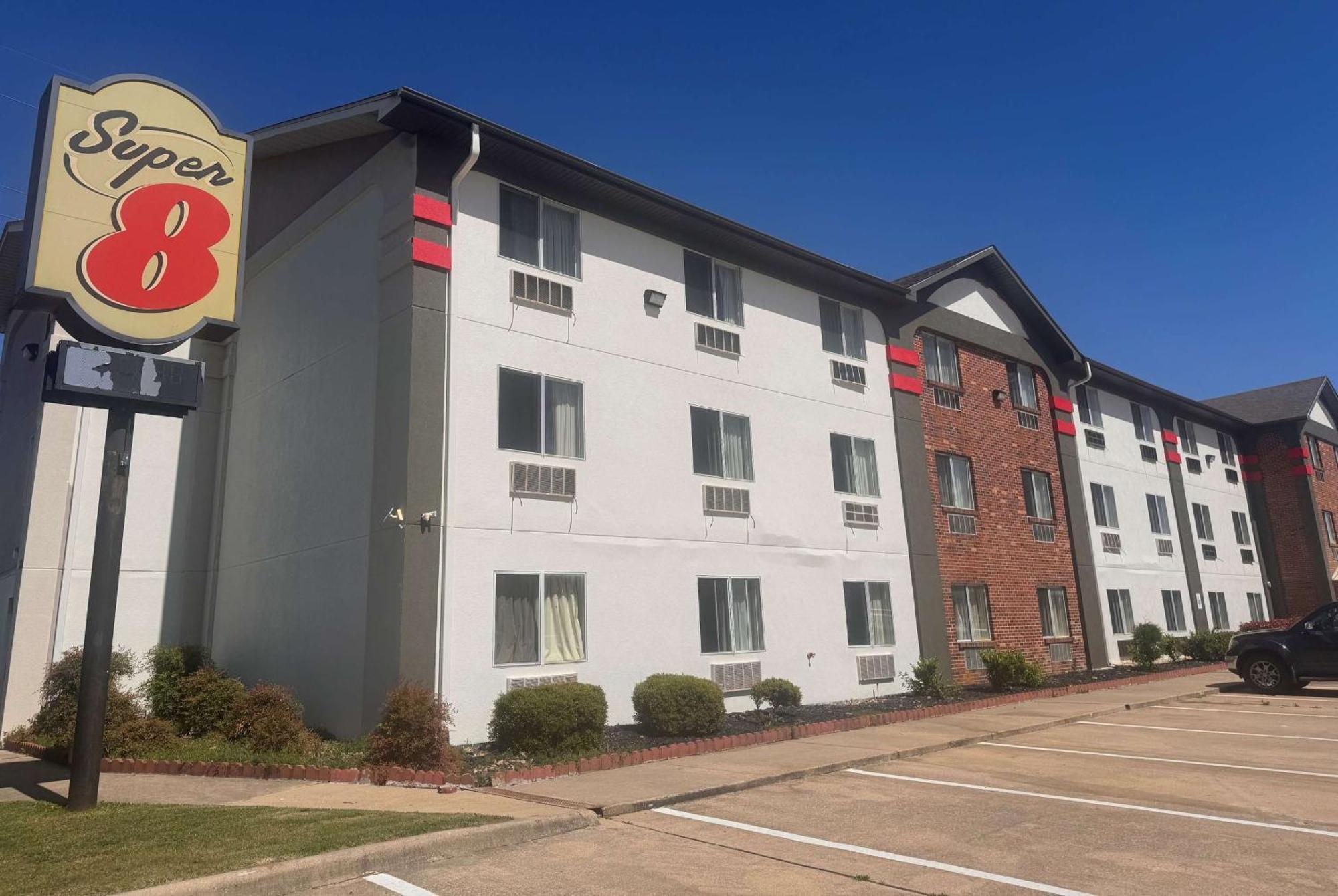 学院站速8酒店 大学城 外观 照片