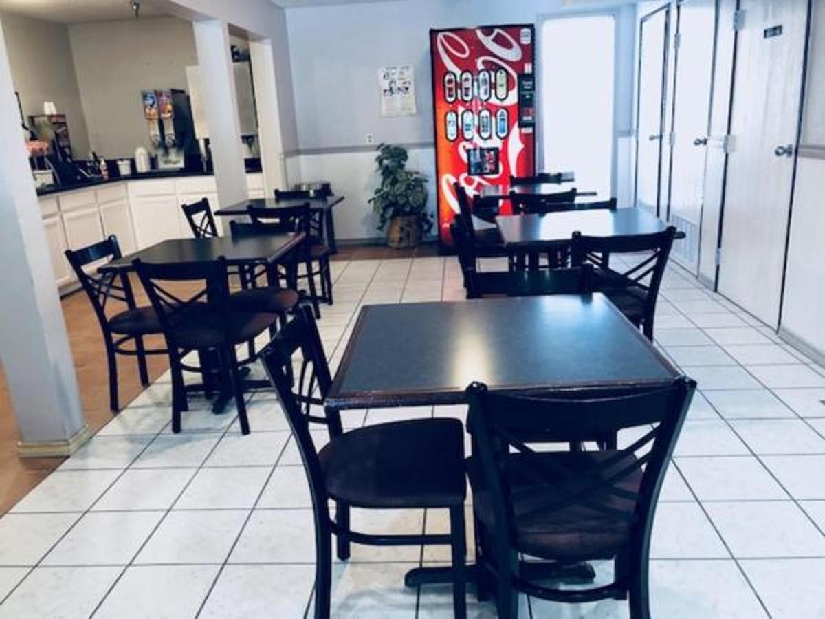 学院站速8酒店 大学城 外观 照片